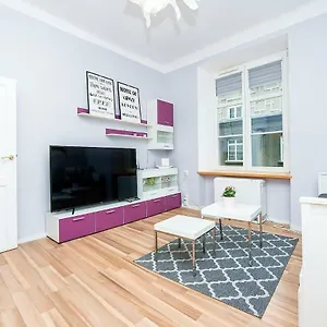 Slawkowska Apartment